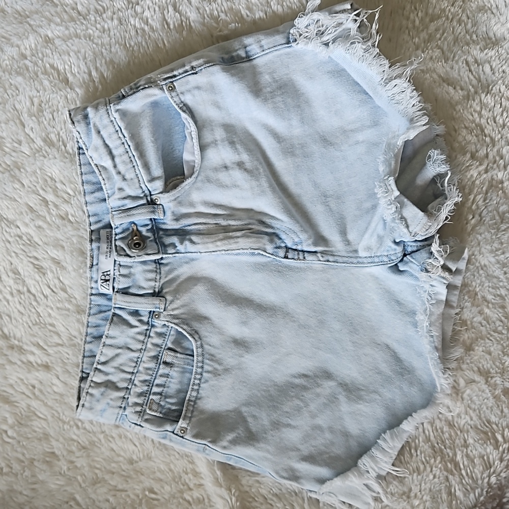 Zara high waisted white wash shorts